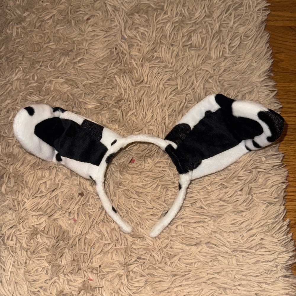 Dalmatian head band